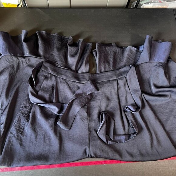 Sheike  Navy Blue  Satin  Ruffle  Crop  Pants  Womens Size 10 - Picture 8 of 16